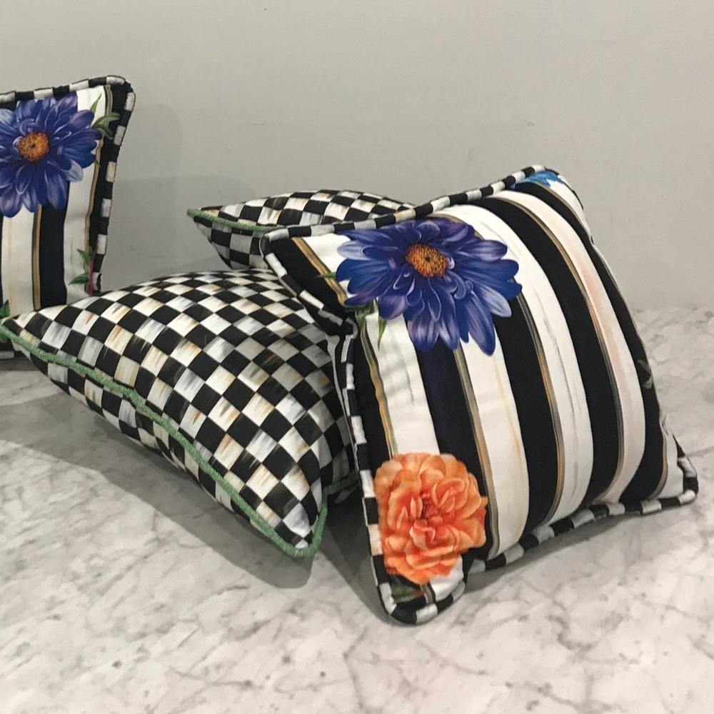 Decorative Throw Pillows 18 x 18 Patterns:Black/White Check, Floral/Stripe/Check